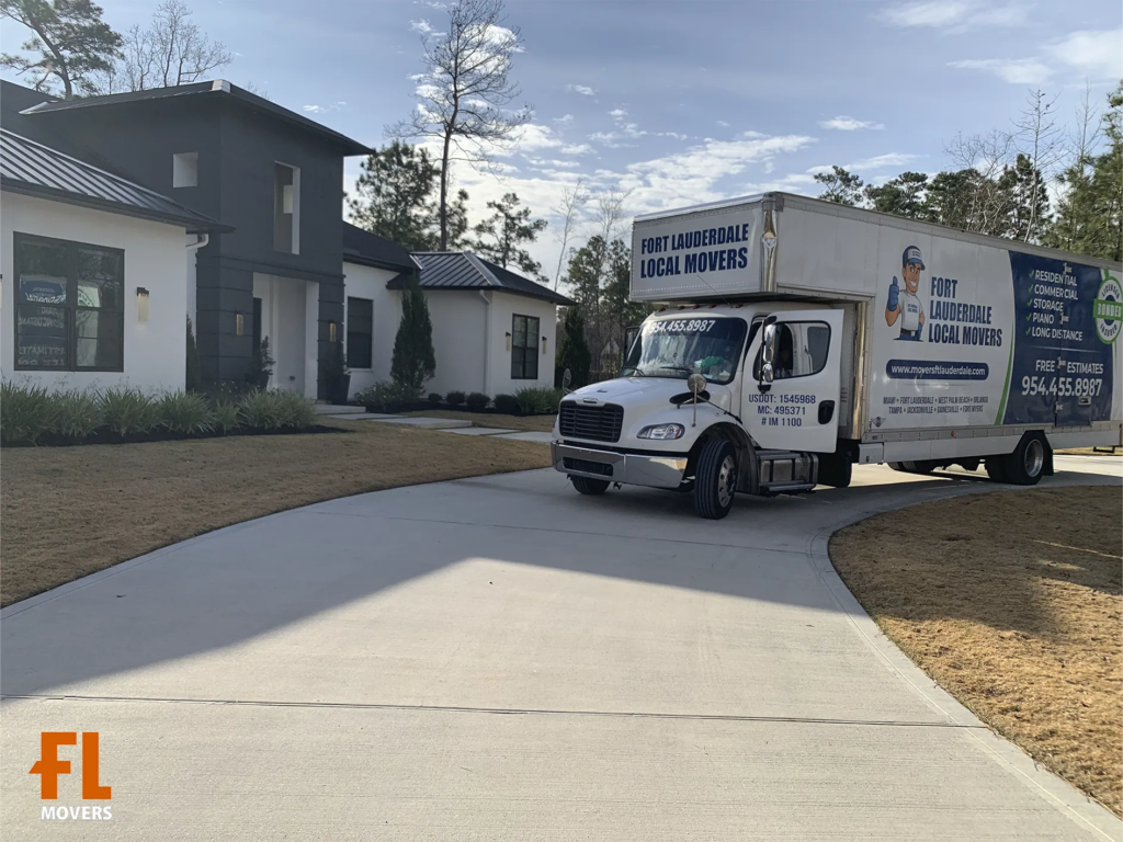 Fort Lauderdale Movers Commercial White Truck Preparing for Loading